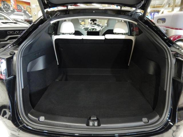 Photo of 2022 Black Tesla Model Y