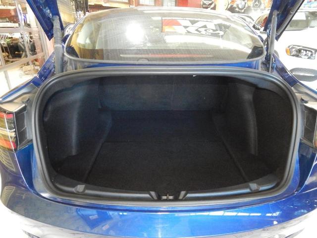 Photo of 2022 Deep Blue Metallic Tesla Model 3