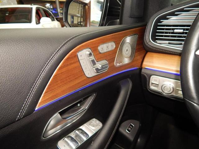 Photo of 2024 Black Mercedes-Benz GLE 350