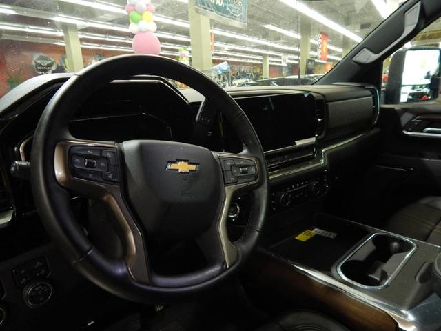 Photo of 2024 Summit White Chevrolet Silverado 2500