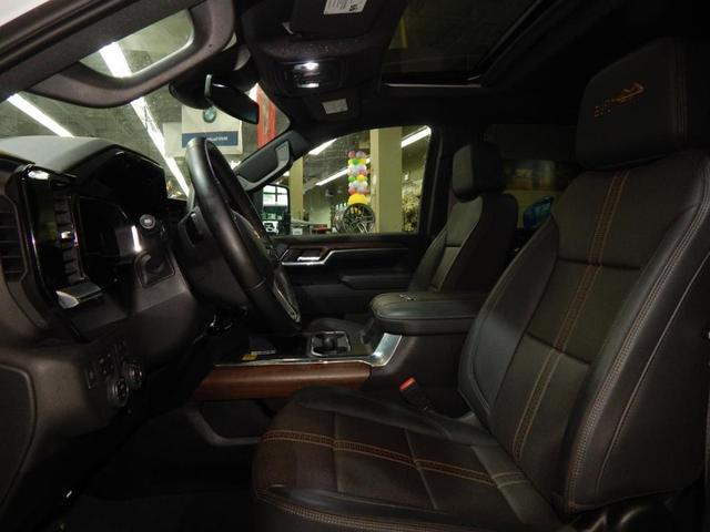 Photo of 2024 Summit White Chevrolet Silverado 2500