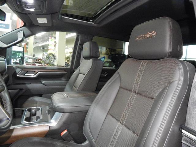 Photo of 2024 Summit White Chevrolet Silverado 2500