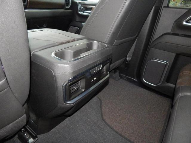 Photo of 2024 Summit White Chevrolet Silverado 2500