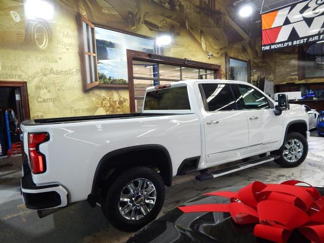 Photo of 2024 Summit White Chevrolet Silverado 2500