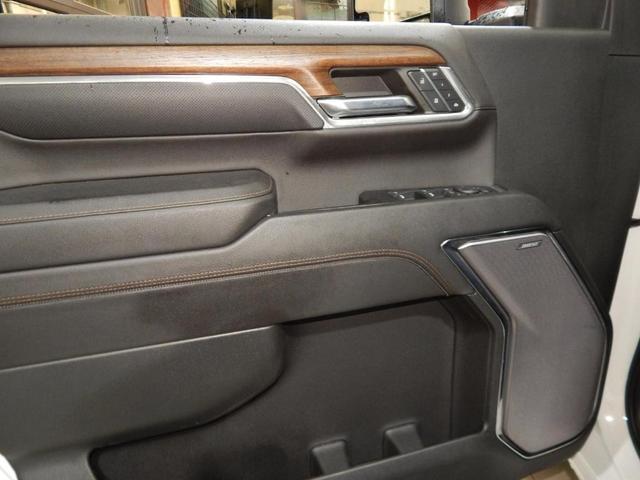 Photo of 2024 Summit White Chevrolet Silverado 2500