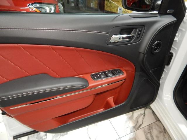 Photo of 2022 White Knuckle Clearcoat Dodge Charger