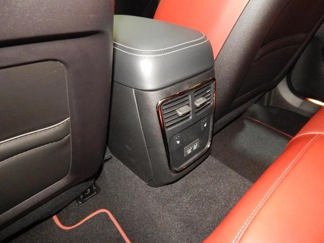 Photo of 2022 White Knuckle Clearcoat Dodge Charger