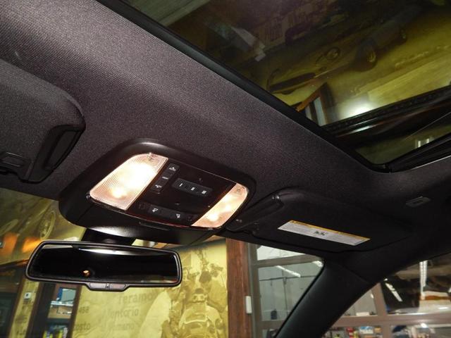 Photo of 2022 White Knuckle Clearcoat Dodge Charger