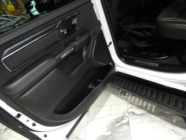 Photo of 2023 Bright White Clearcoat RAM 1500
