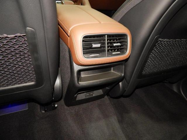 Photo of 2024 Polar White Mercedes-Benz AMG GLE 53