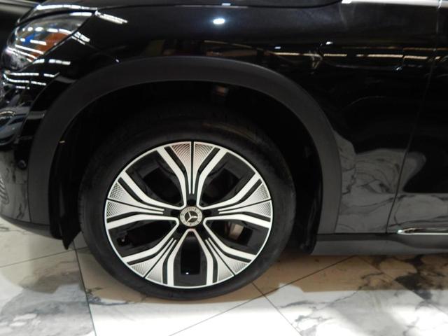Photo of 2023 Black Mercedes-Benz EQE 350