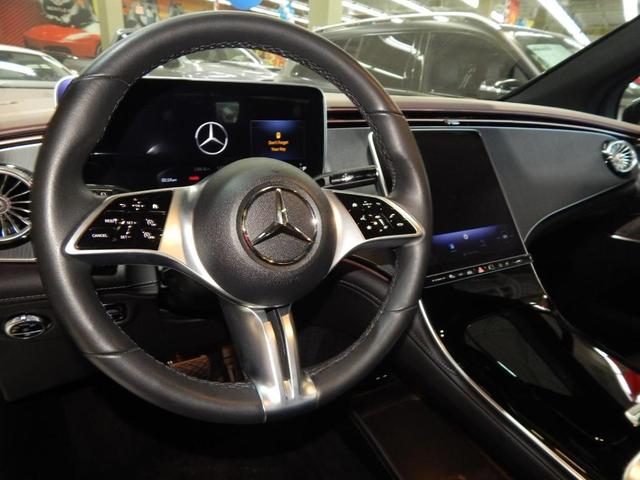 Photo of 2023 Black Mercedes-Benz EQE 350