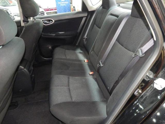 Photo of 2014 Super Black Nissan Sentra