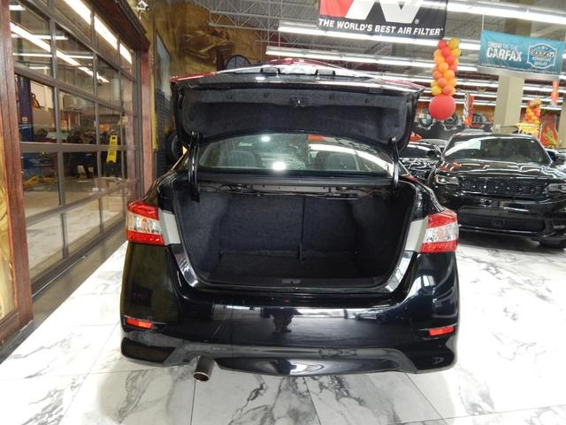 Photo of 2014 Super Black Nissan Sentra