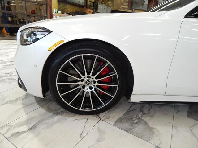 Photo of 2021 designo Diamond White Mercedes-Benz S-Class