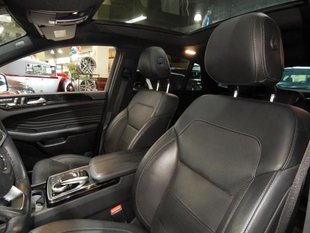 Photo of 2019 Black Mercedes-Benz AMG GLE 43