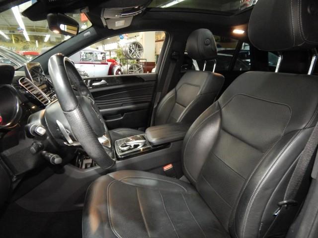 Photo of 2019 Black Mercedes-Benz AMG GLE 43