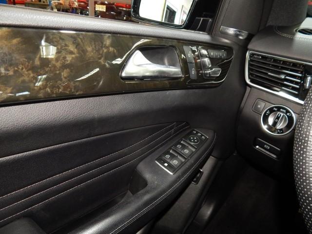Photo of 2019 Black Mercedes-Benz AMG GLE 43