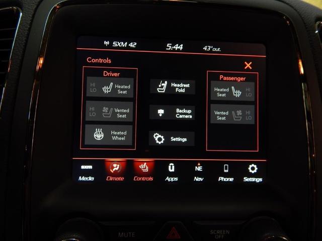 Photo of 2020 DB Black Clearcoat Dodge Durango