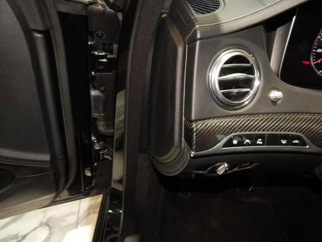 Photo of 2019 Black Mercedes-Benz AMG S 63