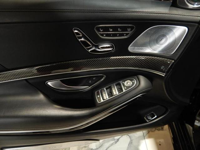 Photo of 2019 Black Mercedes-Benz AMG S 63