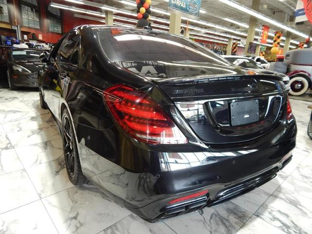 Photo of 2019 Black Mercedes-Benz AMG S 63