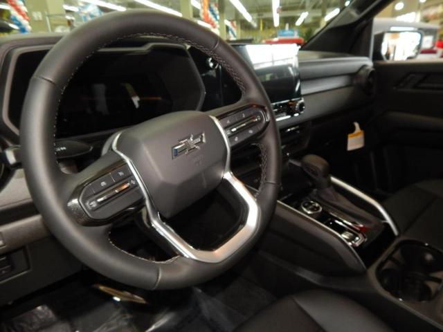 Photo of 2025 Black Chevrolet Colorado