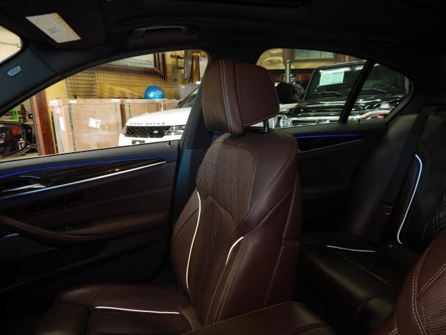 Photo of 2022 Jet Black BMW 530