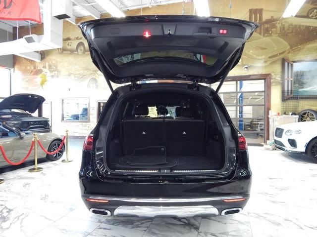 Photo of 2024 Gray Metallic Mercedes-Benz GLS 450