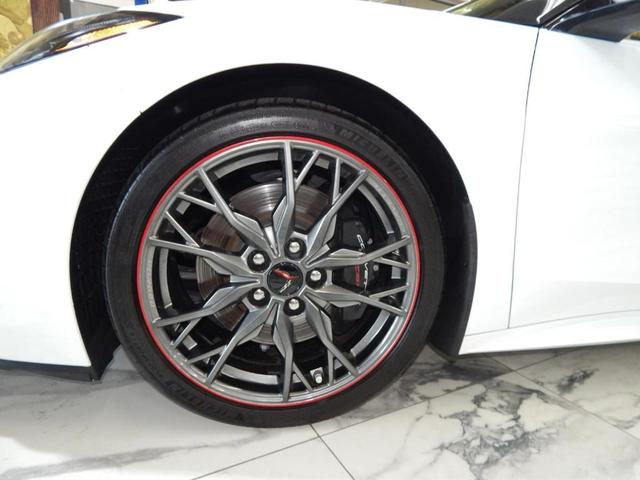 Photo of 2024 Arctic White Chevrolet Corvette