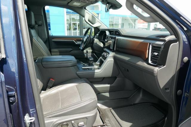 Photo of 2023 Pacific Blue Metallic GMC Sierra 1500