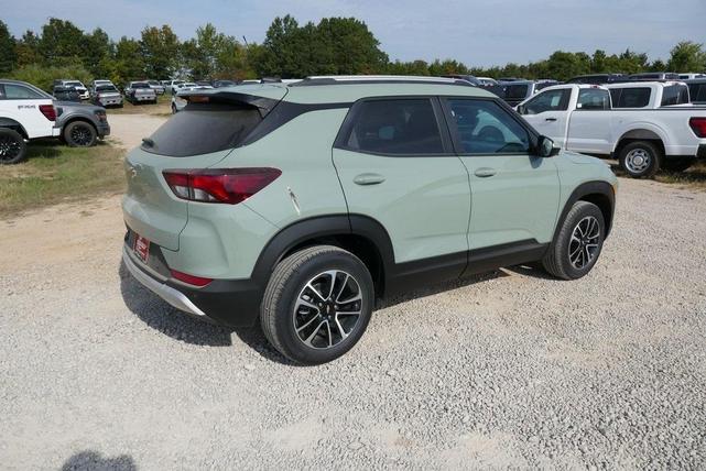 Photo of 2026 Green Chevrolet Trailblazer