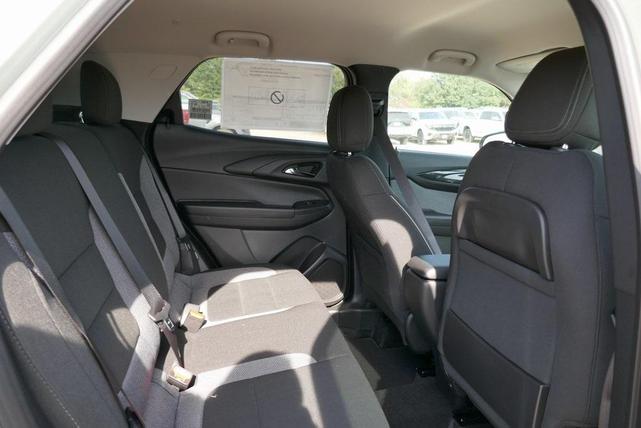Photo of 2026 Green Chevrolet Trailblazer