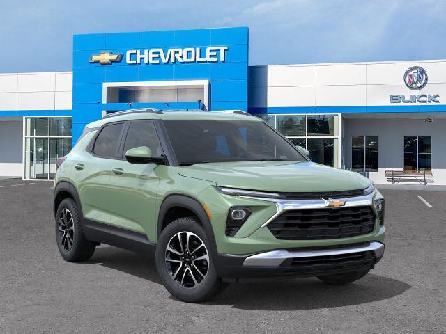 Photo of 2026 Green Chevrolet Trailblazer