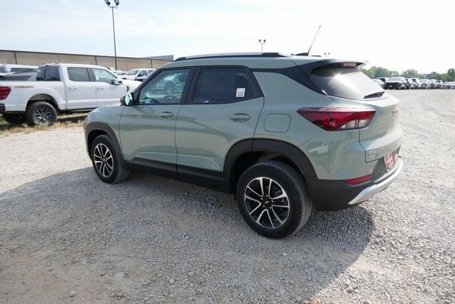 Photo of 2026 Green Chevrolet Trailblazer