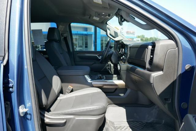 Photo of 2025 Lakeshore Blue Metallic Chevrolet Silverado 2500