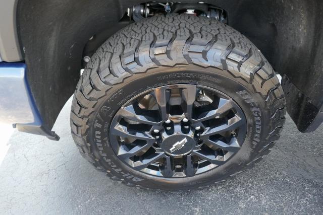 Photo of 2025 Lakeshore Blue Metallic Chevrolet Silverado 2500