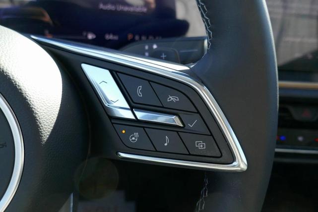 Photo of 2025 Brilliant Red Buick Envision