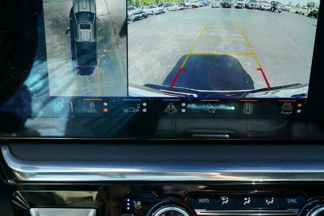 Photo of 2025 Summit White GMC Sierra 2500