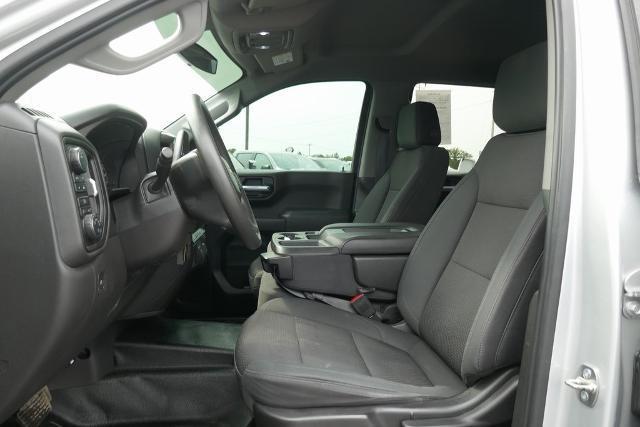 Photo of 2020 Silver Ice Metallic Chevrolet Silverado 1500