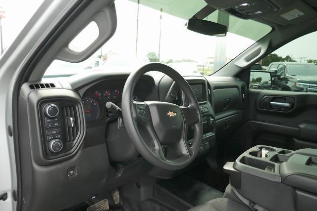 Photo of 2020 Silver Ice Metallic Chevrolet Silverado 1500