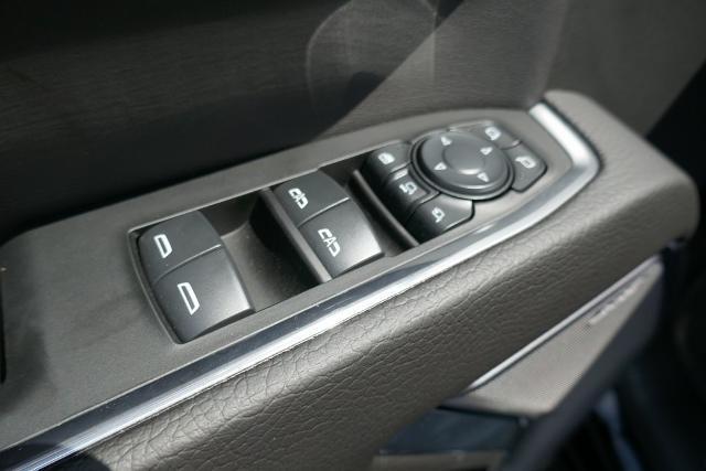 Photo of 2024 Onyx Black GMC Sierra 2500
