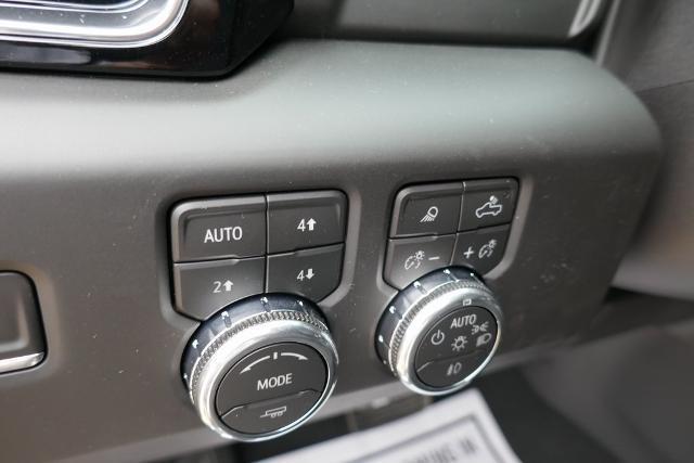 Photo of 2026 Onyx Black GMC Sierra 1500