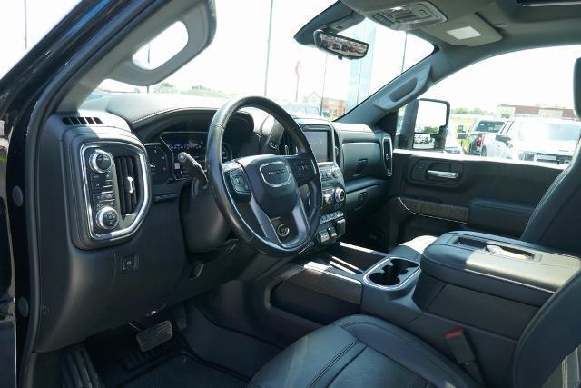 Photo of 2022 Ebony Twilight Metallic GMC Sierra 3500