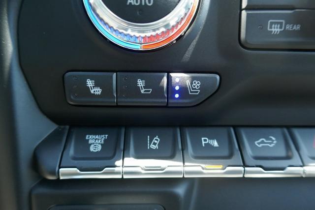 Photo of 2022 Ebony Twilight Metallic GMC Sierra 3500