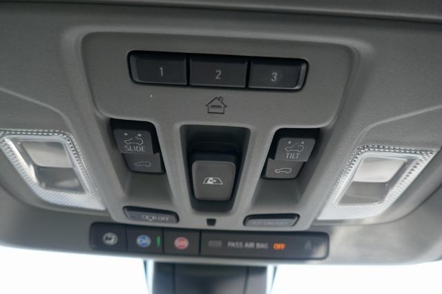 Photo of 2022 Ebony Twilight Metallic GMC Sierra 3500