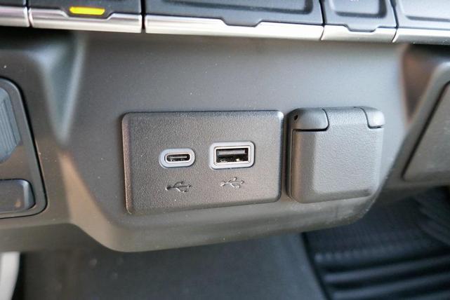 Photo of 2025 Summit White Chevrolet Silverado 1500