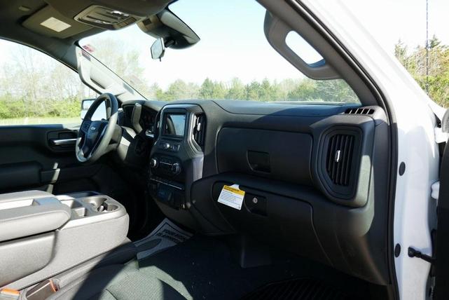 Photo of 2025 Summit White Chevrolet Silverado 1500