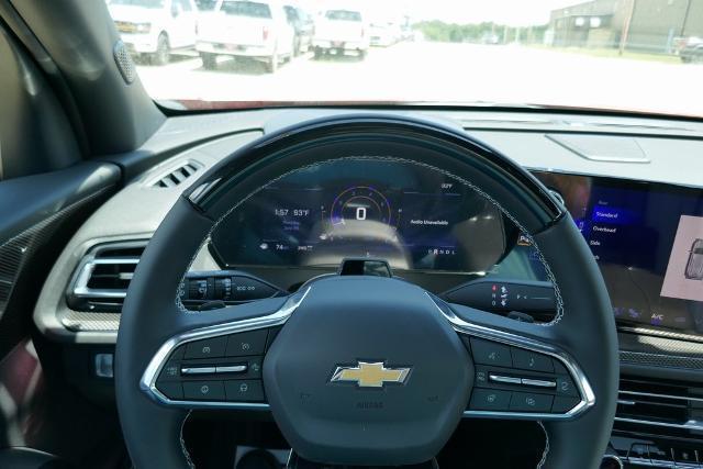 Photo of 2025 Radiant Red Chevrolet Traverse