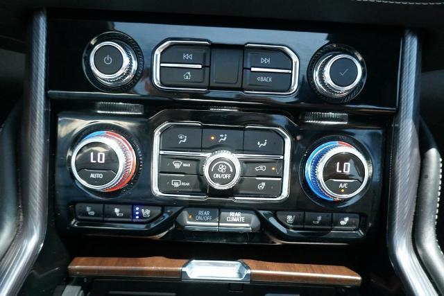 Photo of 2023 White Frost Tri-Coat GMC Yukon